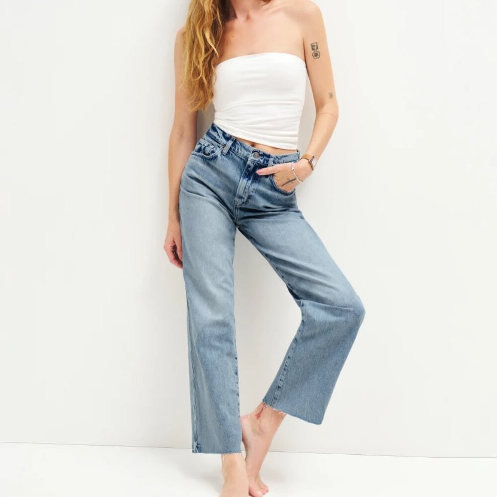 Reformation Val 90s Mid Rise Straight Cropped Jeans Color: Manzanita Size: 25